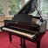 Yamaha C3 von 1975 in Schwarz glänzend