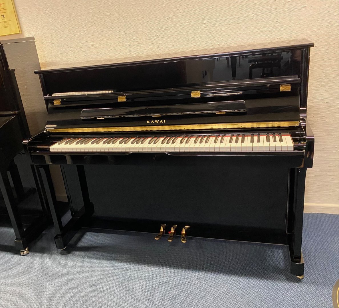 Kawai K2 von 2007 in Schwarz glänzend