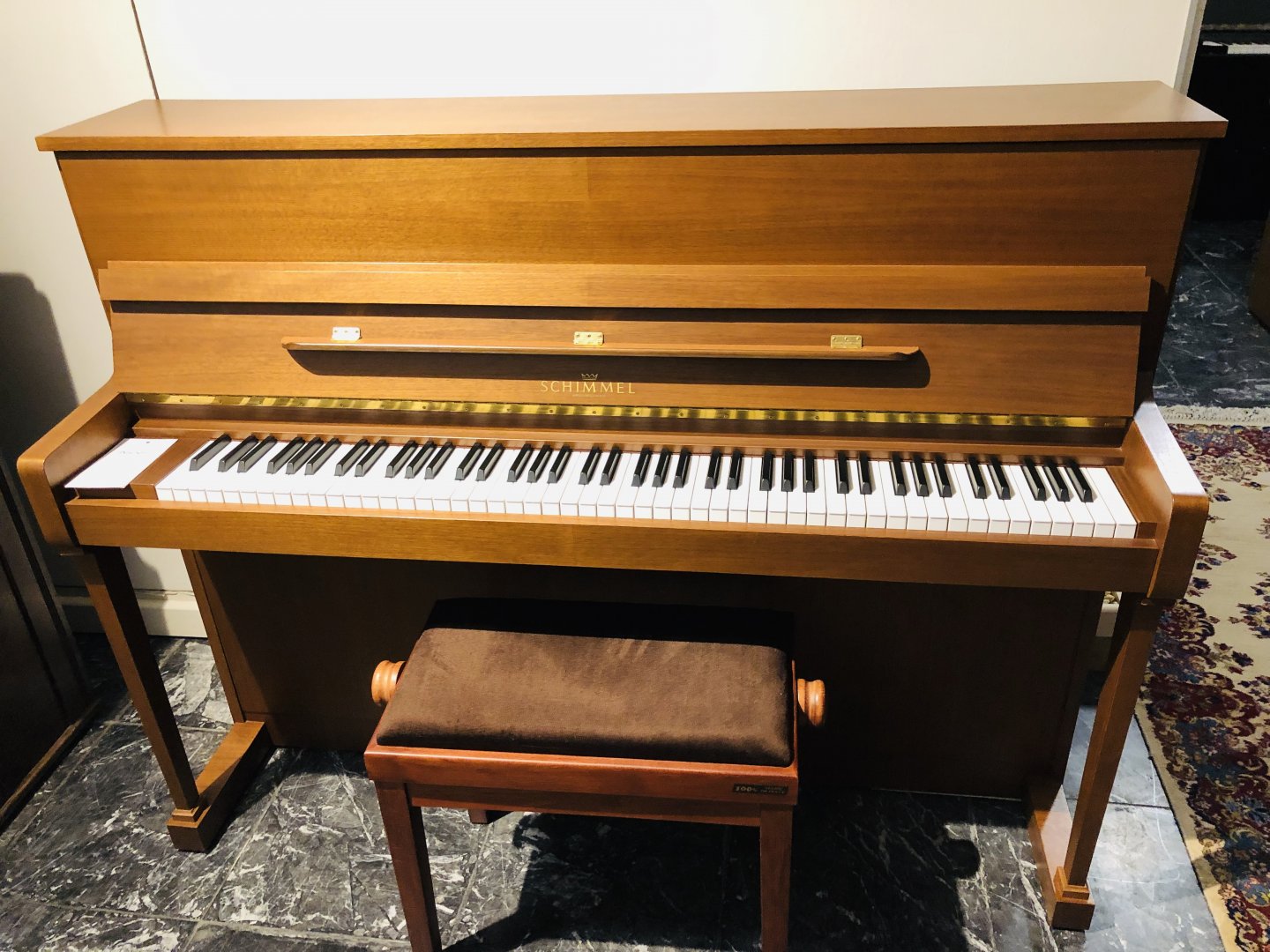 Schimmel 112/10 von 1979 in Holz matt