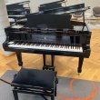 Steinway & Sons B 211 von 2001 in Schwarz glänzend