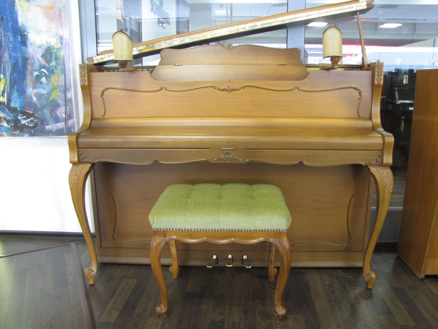 Schimmel Chippendale 109 von 1971 in Holz matt