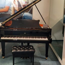 Steinway & Sons A-188     BJ 1980 ! von 1980 in Schwarz glänzend
