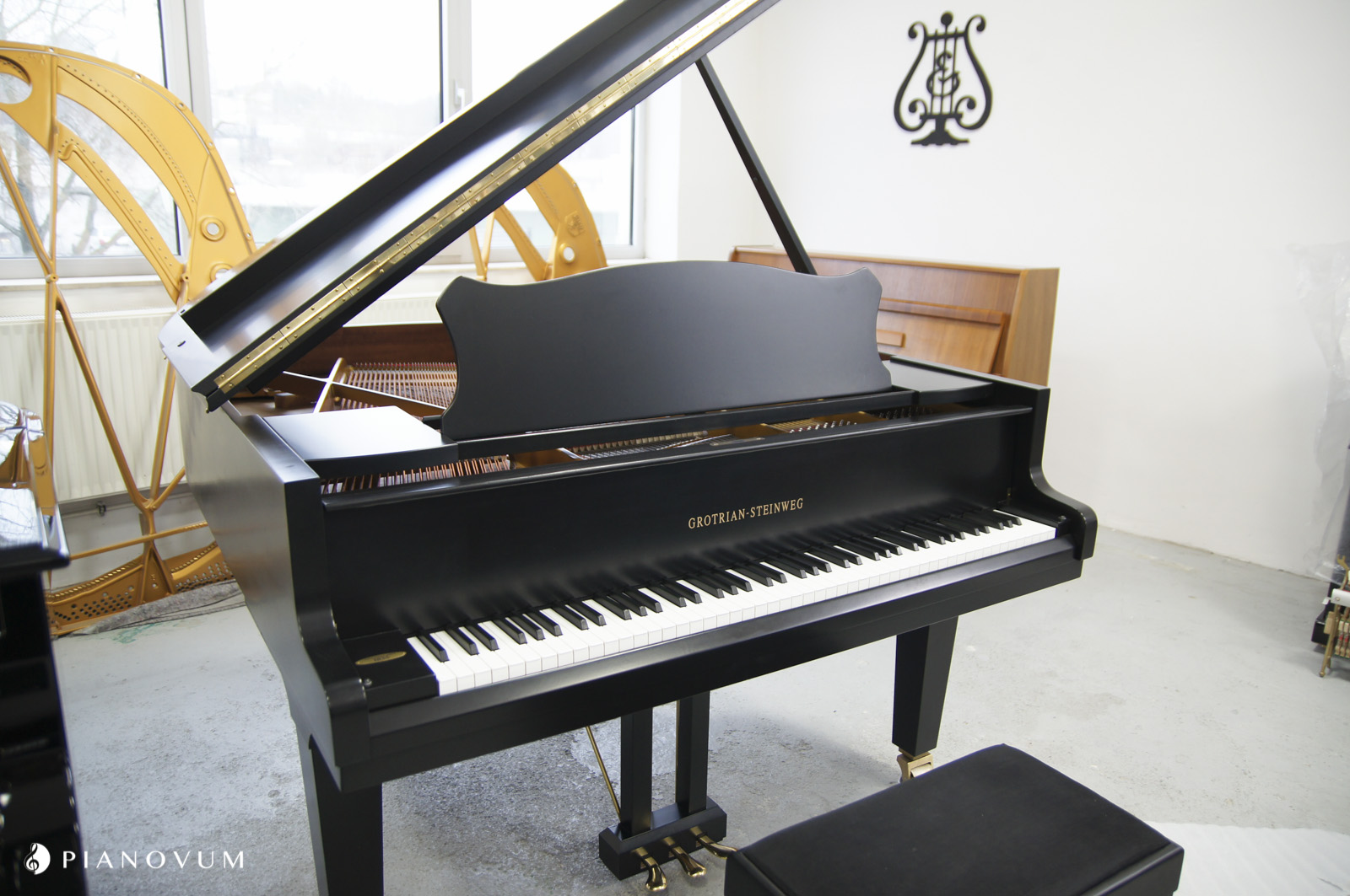 Grotrian-Steinweg 165 Chambre von 2001 in Schwarz matt