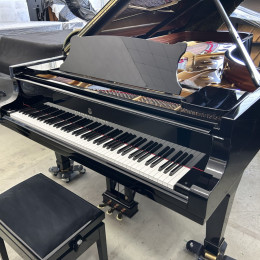 Steinway & Sons D-274 von 1981 in Schwarz glänzend