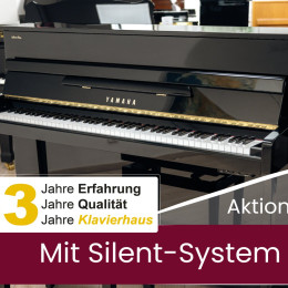 Yamaha U5AS von 1994 in Schwarz glänzend