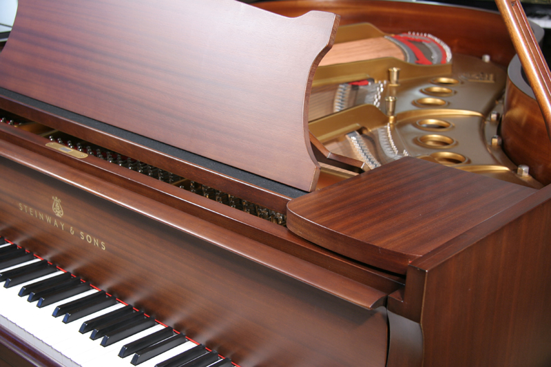 Steinway & Sons M-170 von 1980 in Mahagoni matt
