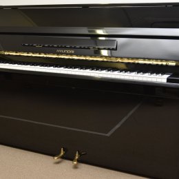 - Andere Marke - HYUNDAI – Klavier 106 von 1997 in Schwarz glänzend